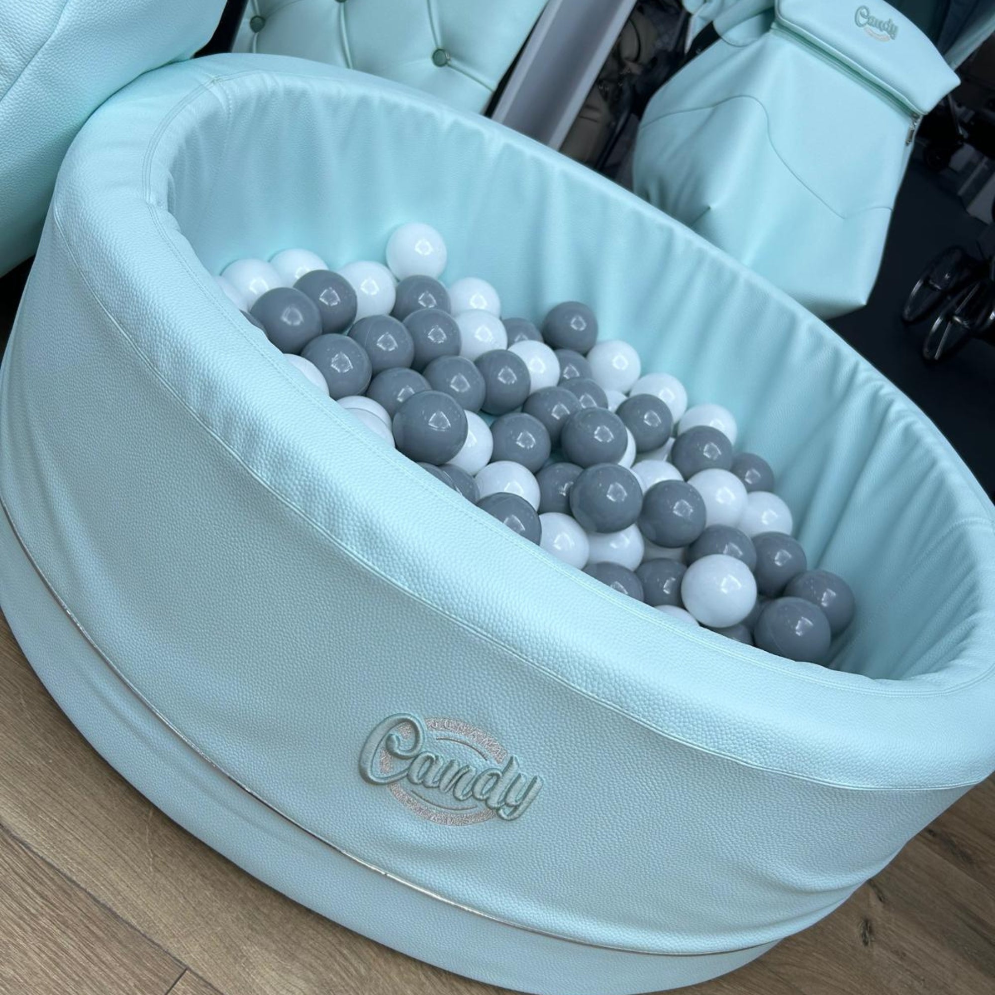 Pisicina de bola Junama Candy