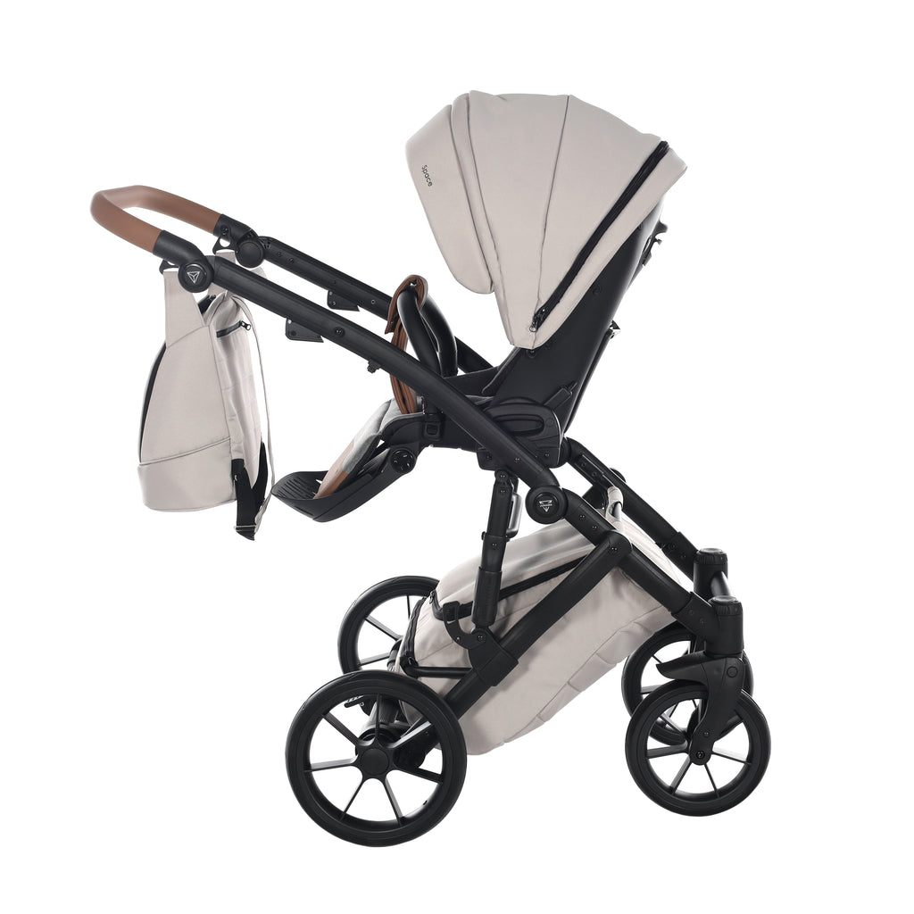 Carro de Bebe Junama Space Beig 02