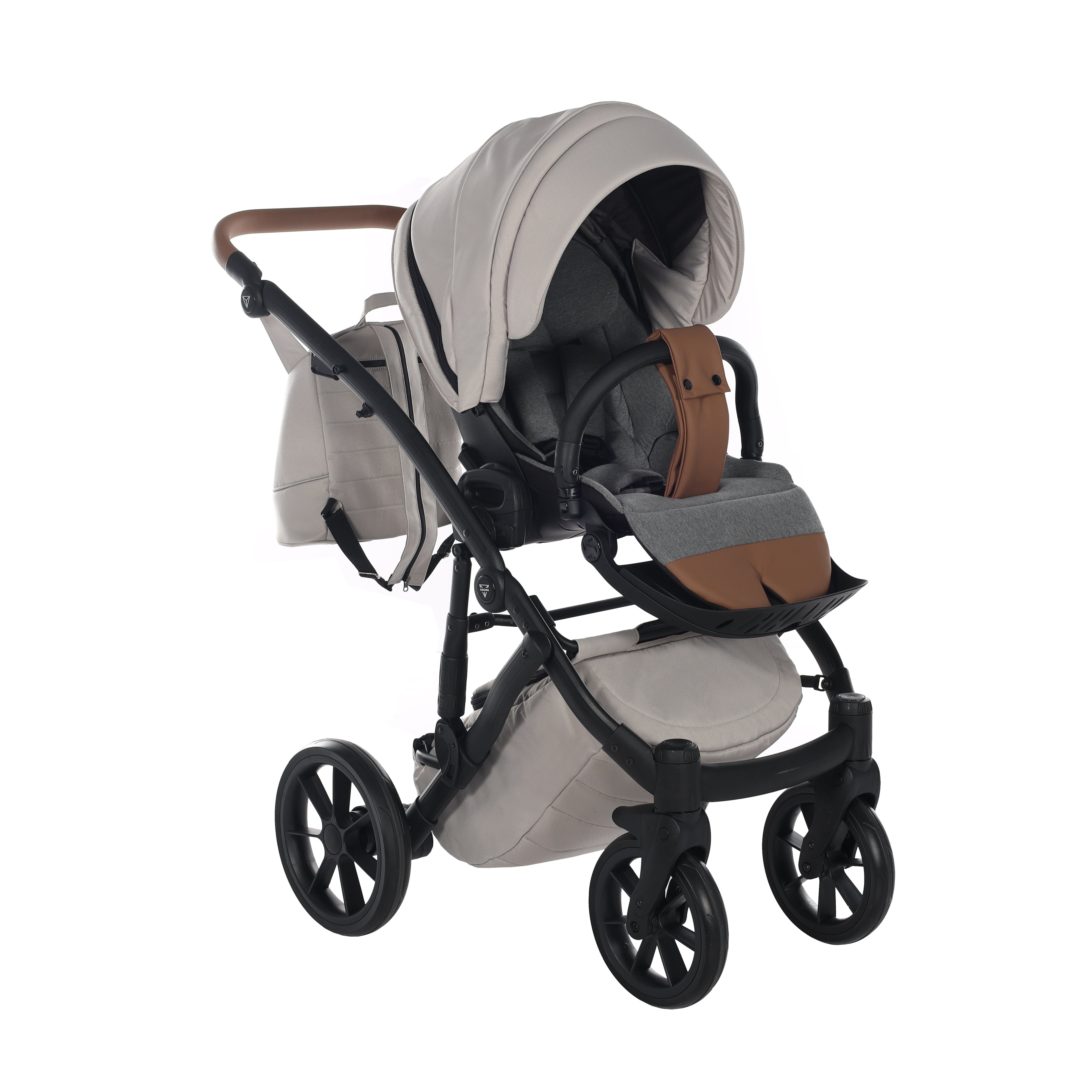 Carro de Bebe Junama Space Beig 02